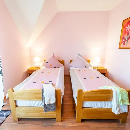 Ferienwohnung Miodowe Loze Woznice Exterior foto