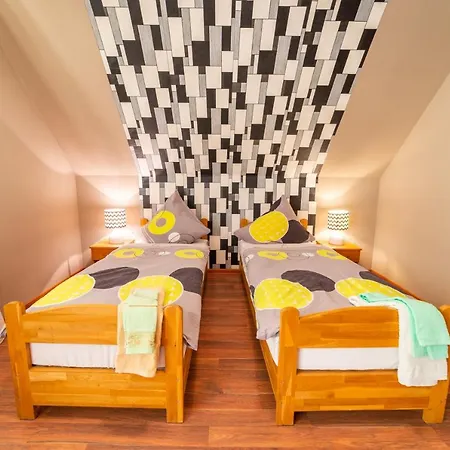 Ferienwohnung Miodowe Loze Woznice Exterior foto